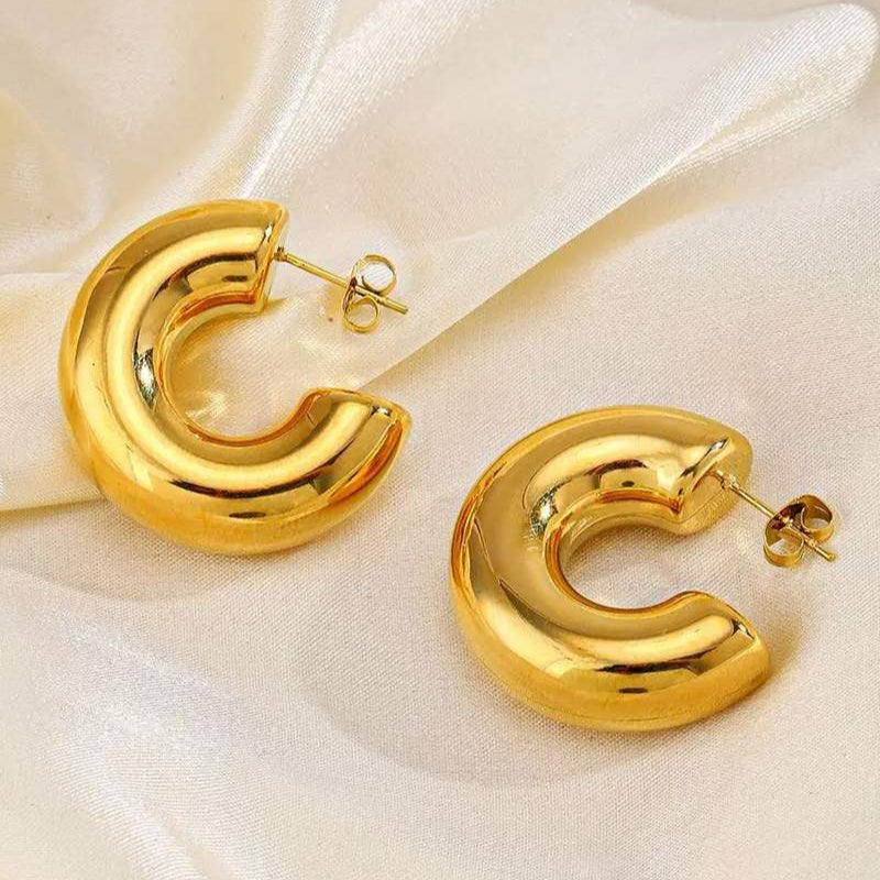 Ella Hoops