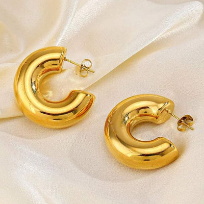Ella Hoops