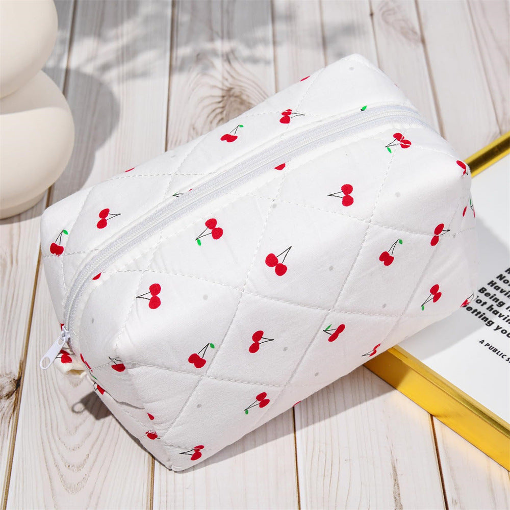 Kirsch-Make-up-Tasche